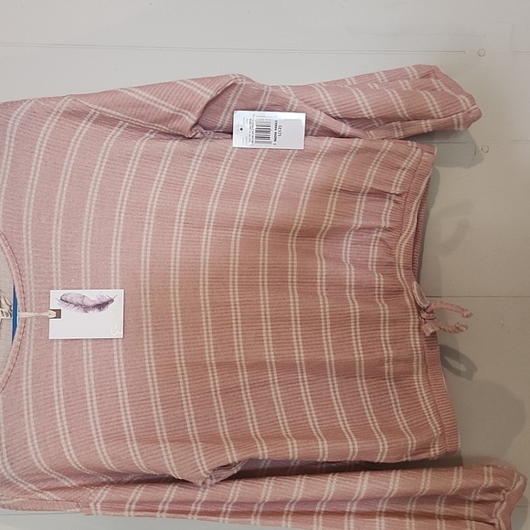 Jessica Simpson Blush Striped Blouse - Picture 4 of 11